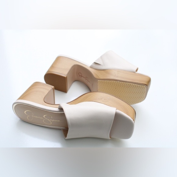 NWOT Jessica Simpson mules - Picture 6 of 9